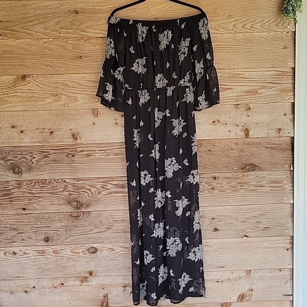 As U Wish Size Small Black and Whilte Floral Off the Shoulder Dress